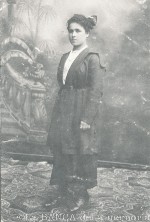 Ingrandisci