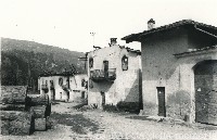 Ingrandisci