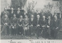 Ingrandisci
